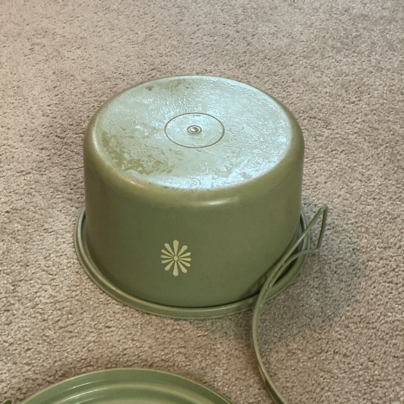 Tupperware Green Storage Set - Picture 2 of 4